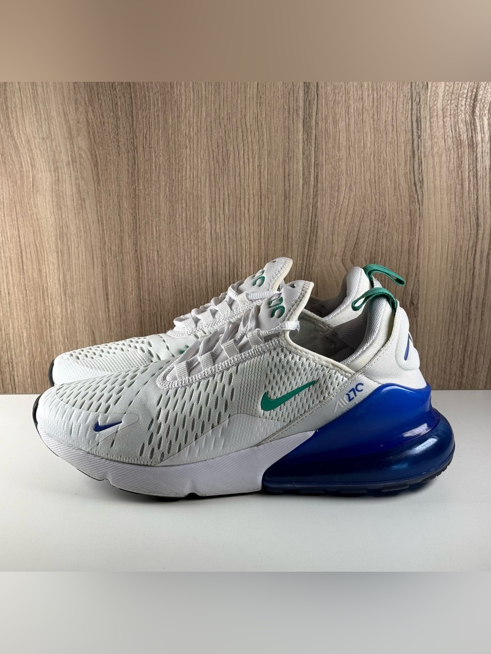 Nike Air Max 270 White Court White/Purple Sneakers AH6789-109 Women’s Size 9 - Picture 3 of 12